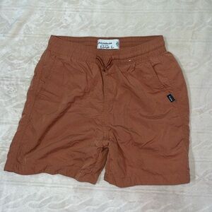 Abercrombie kids pool‎ to play shorts